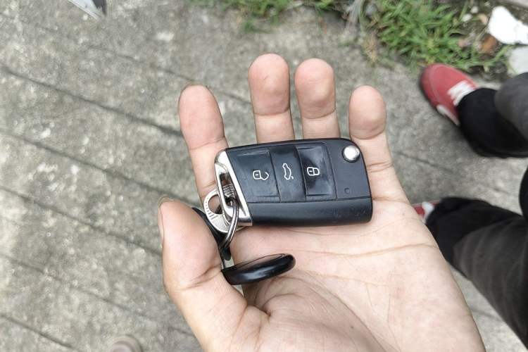 Used Volkswagen Lamando 2017 280TSI DSG Luxury Edition Vehicle Key