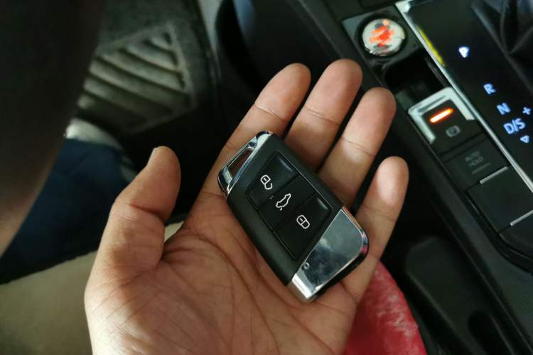 Used Volkswagen Lamando 2017 230TSI DSG Fashion Edition Vehicle Key