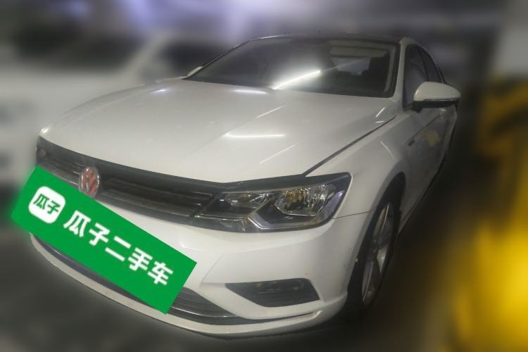 Used Volkswagen Lamando 2017 280TSI DSG Comfort Edition Guazi used car, China used car export, Used car for sale, Used cars, Cheapest cars for sale