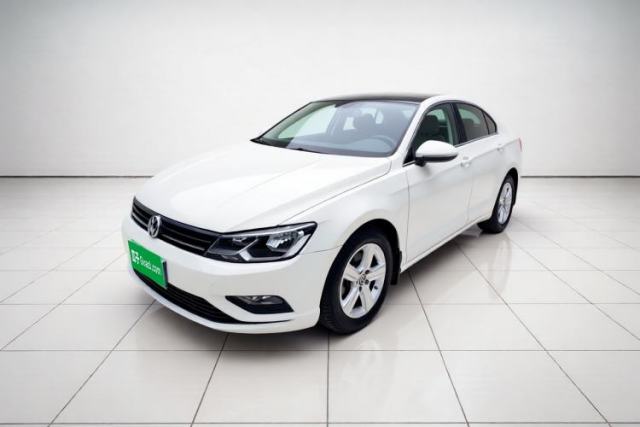 Volkswagen Lamando 2017 230TSI DSG Fashion Edition usado