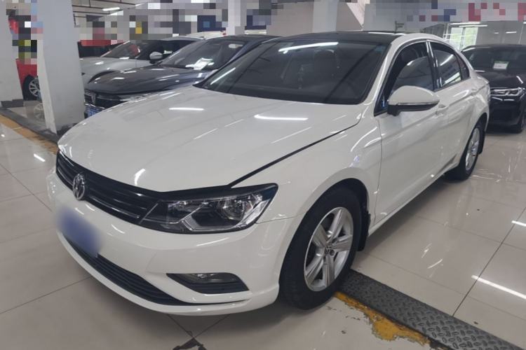 Used Volkswagen Lamando 2017 230TSI DSG Fashion Edition Guazi used car, China used car export, Used car for sale, Used  cars, Cheapest cars for sale