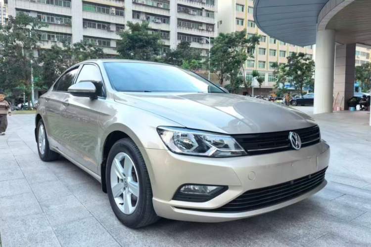 Used Volkswagen Lamando 2017 230TSI DSG Fashion Edition Exterior 2