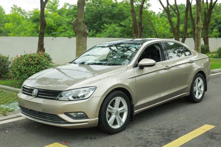 Ojetý Volkswagen Lamando 2017 280TSI DSG Comfort Edition Guazi used car, China used car export, Used car for sale, Used cars, Cheapest cars for sale