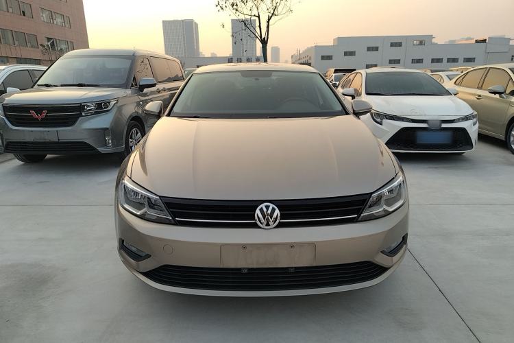 Used Volkswagen Lamando 2017 230TSI DSG Fashion Edition Front