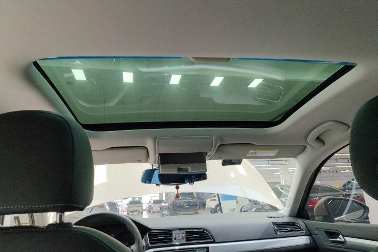 Used Volkswagen Lamando 2017 280TSI DSG Comfort Edition Headliner