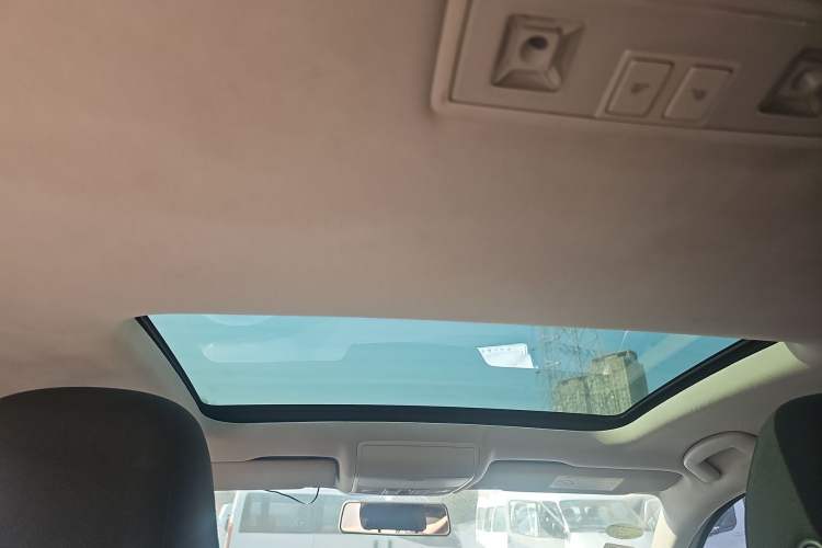 Used Volkswagen Lamando 2017 230TSI DSG Fashion Edition Headliner