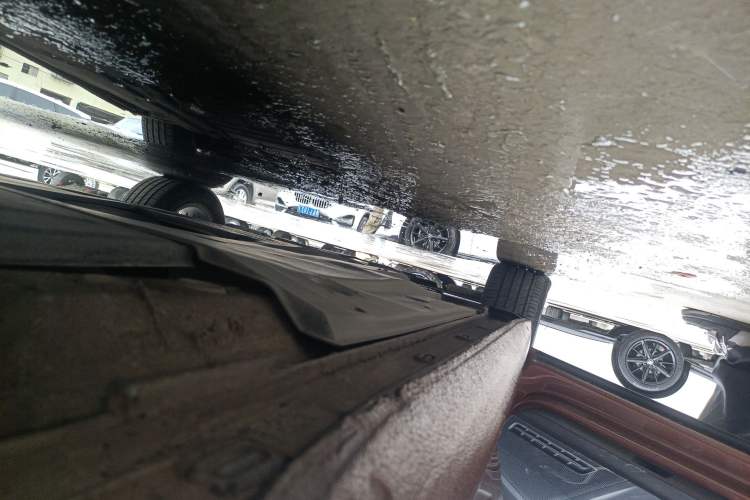 Used Volkswagen Lamando 2017 230TSI DSG Fashion Edition Left Side Sill
