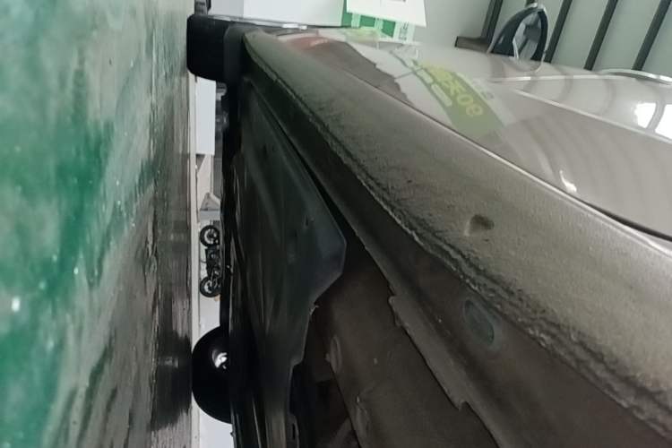 Used Volkswagen Lamando 2017 280TSI DSG Comfort Edition Left Side Sill