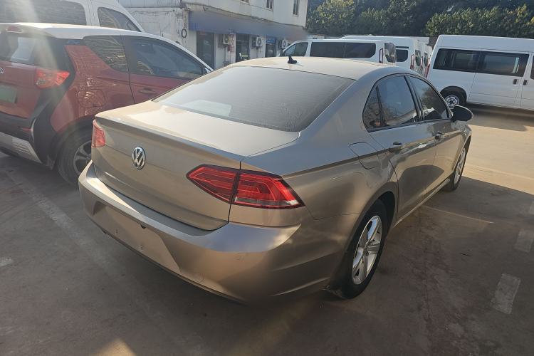 Used Volkswagen Lamando 2017 230TSI DSG Fashion Edition Rear Right 45 Deg