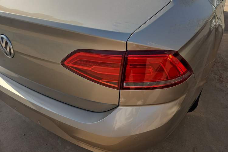 Used Volkswagen Lamando 2017 230TSI DSG Fashion Edition Right Rear Taillight