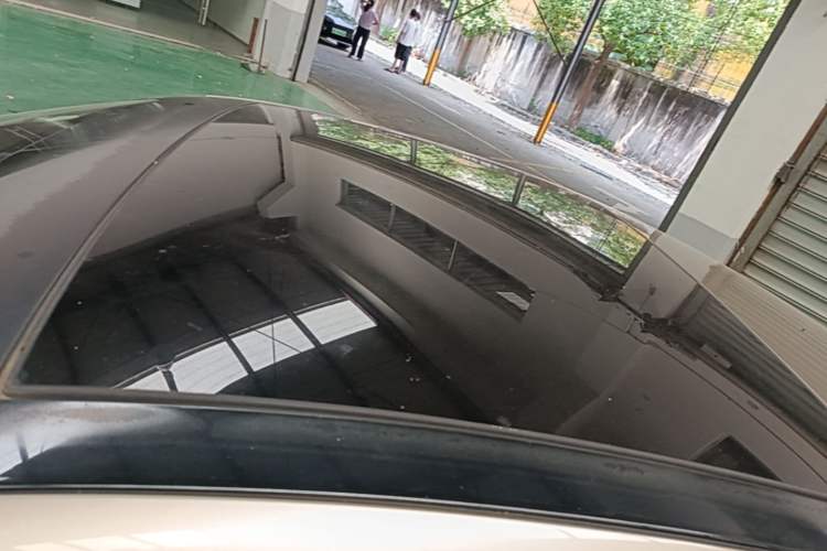Used Volkswagen Lamando 2017 280TSI DSG Comfort Edition Roof