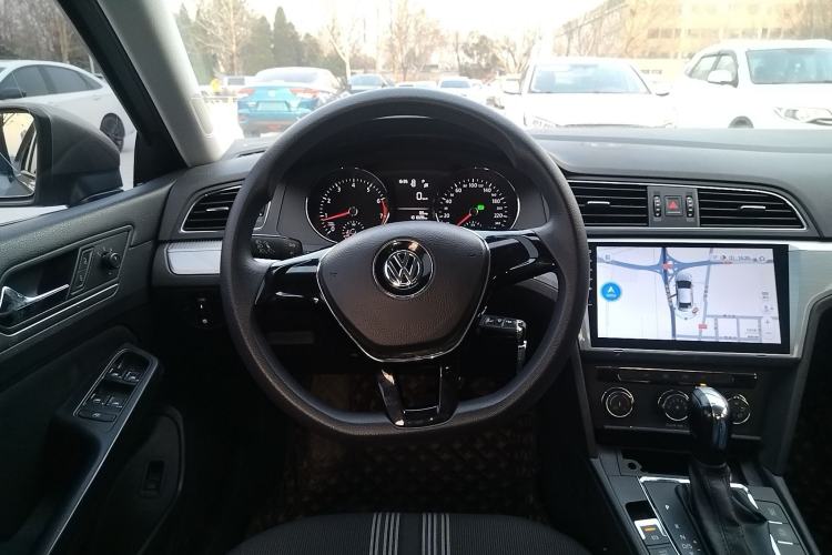 Used Volkswagen Lamando 2017 230TSI DSG Fashion Edition Steering Wheel