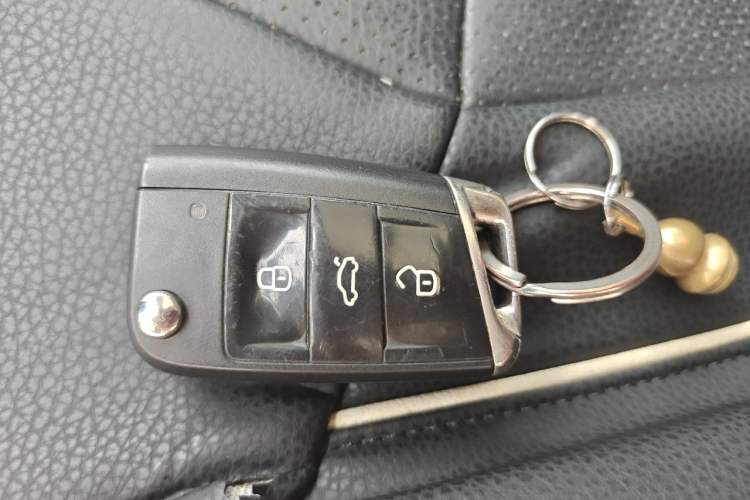 Used Volkswagen Lamando 2017 280TSI DSG Comfort Edition Vehicle Key