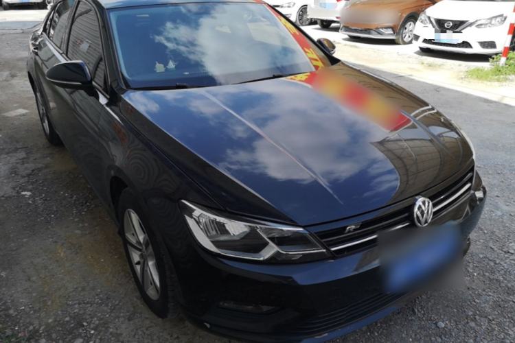 Used Volkswagen Lamando 2018 230TSI DSG Fashion Edition Front Right 45 Deg