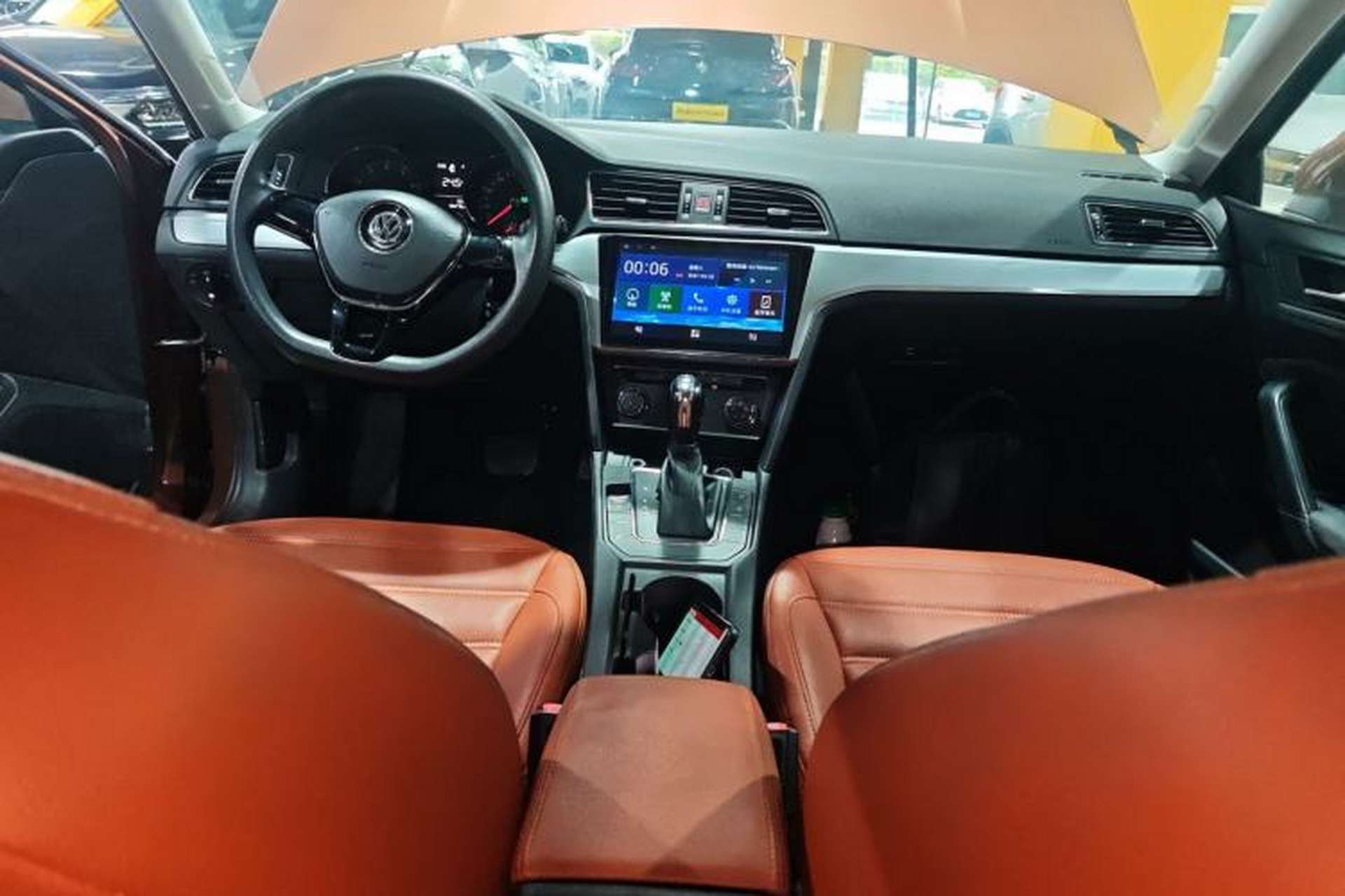 Used Volkswagen Lamando 2018 230TSI DSG Fashion Edition Center Console