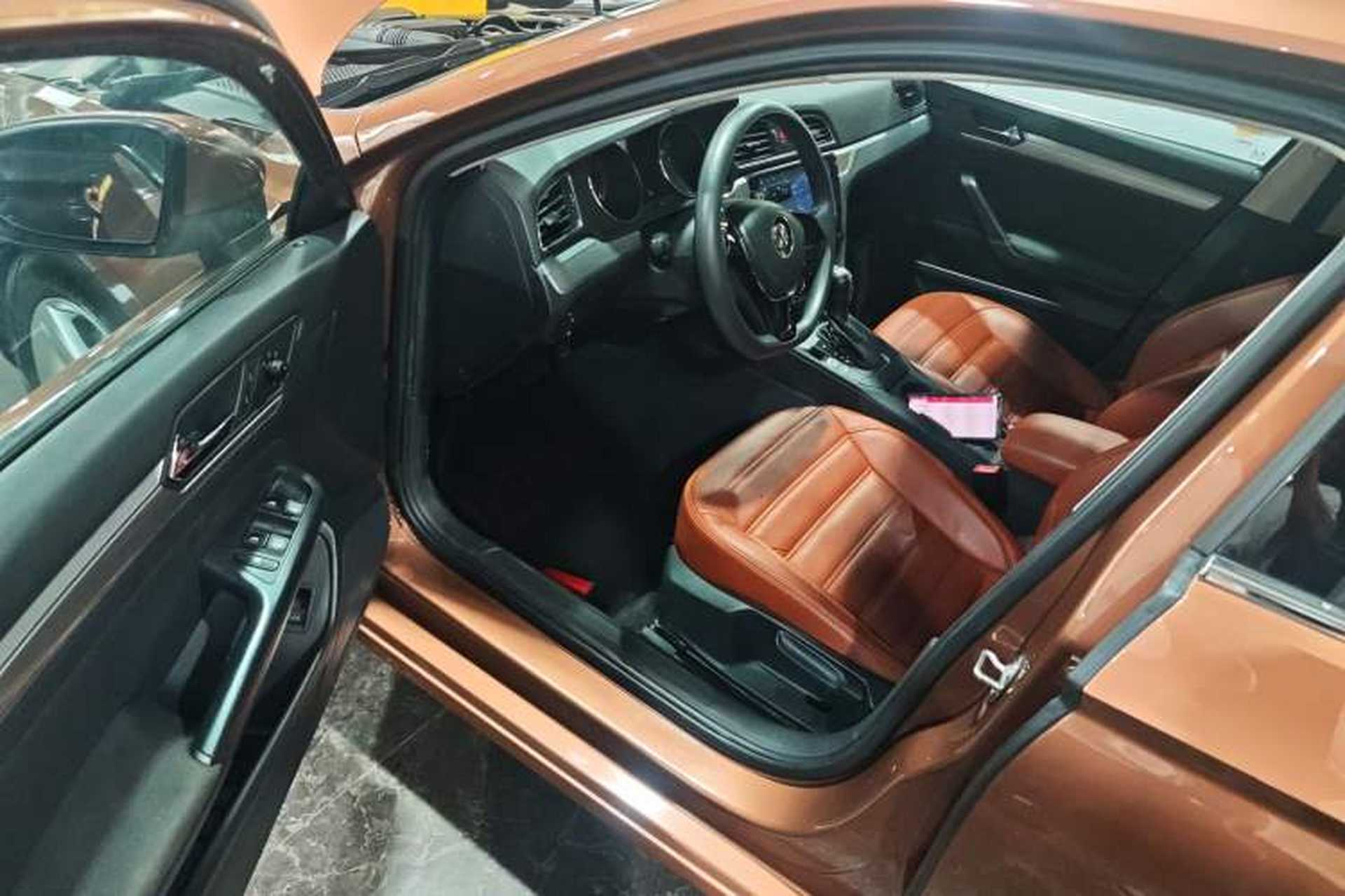 Used Volkswagen Lamando 2018 230TSI DSG Fashion Edition Driver Seat