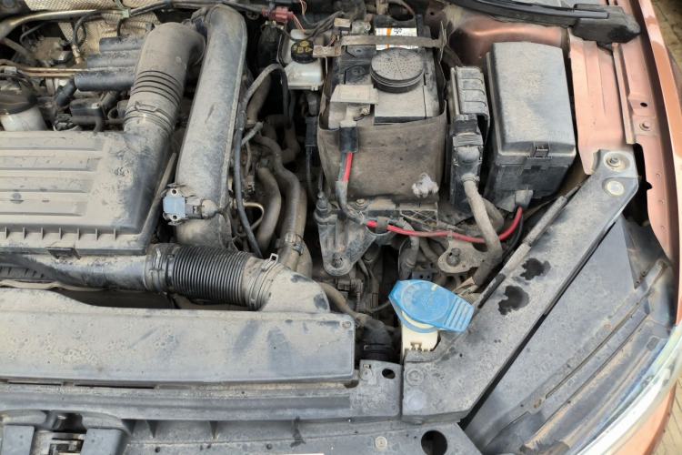 Used Volkswagen Lamando 2018 280TSI DSG Comfort Edition Engine Bay Left