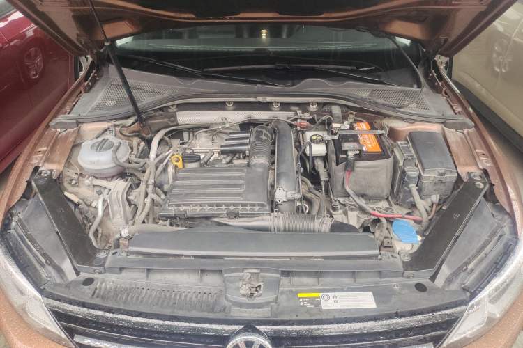 Used Volkswagen Lamando 2018 230TSI DSG Fashion Edition Engine Bay