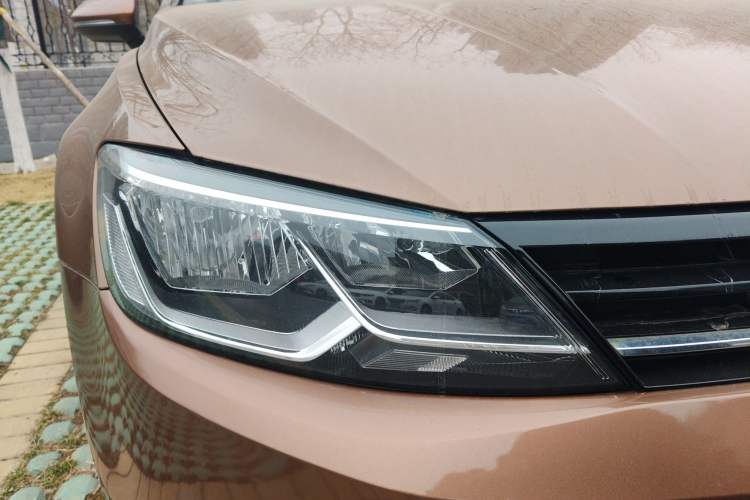 Used Volkswagen Lamando 2018 280TSI DSG Comfort Edition Exterior 6