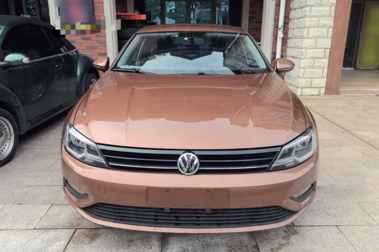Used Volkswagen Lamando 2018 230TSI DSG Fashion Edition Front
