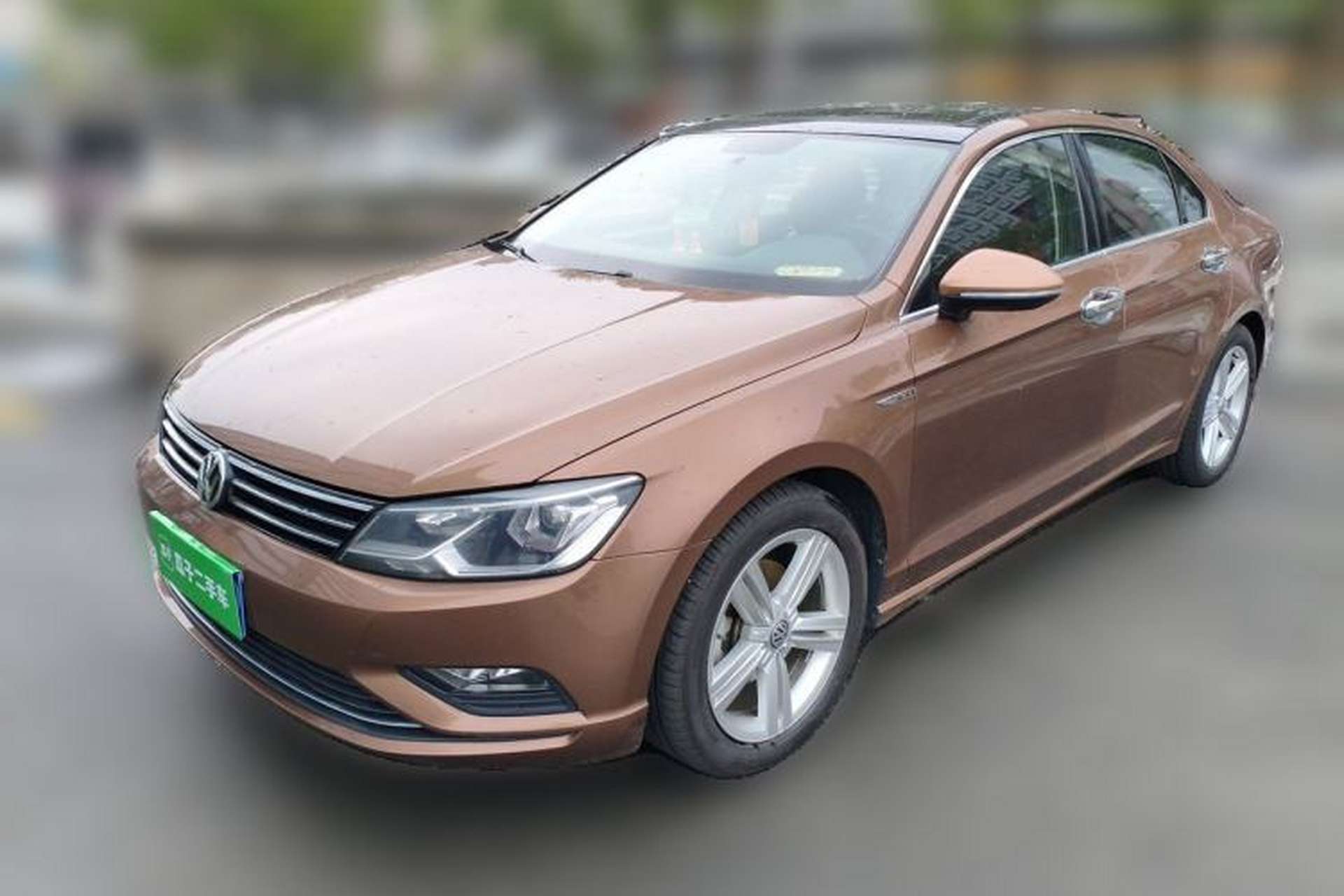 Used Volkswagen Lamando 2018 280TSI DSG Comfort Edition Front Left 45 Deg