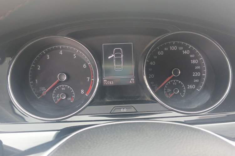 Used Volkswagen Lamando 2018 280TSI DSG Comfort Edition Instrument Cluster