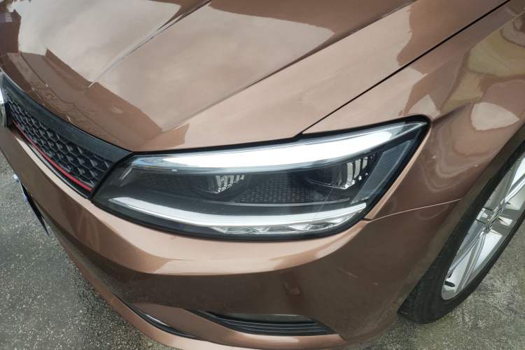 Used Volkswagen Lamando 2018 280TSI DSG Comfort Edition Left Front Headlight