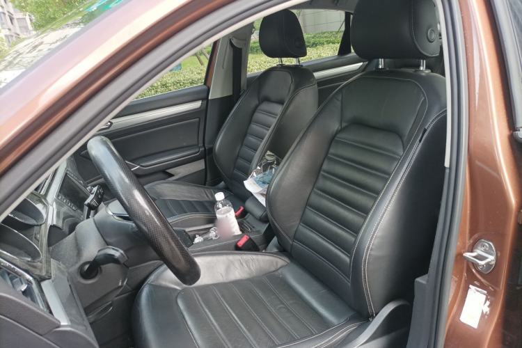 Used Volkswagen Lamando 2018 280TSI DSG Luxury Edition Left Front Seat