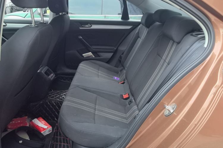 Used Volkswagen Lamando 2018 230TSI DSG Fashion Edition Left Rear Seat