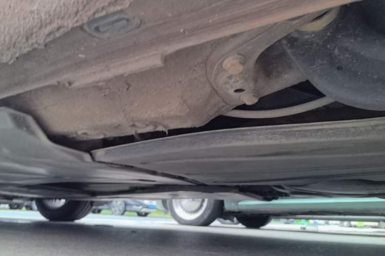 Used Volkswagen Lamando 2018 230TSI DSG Fashion Edition Left Side Sill