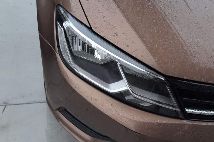Used Volkswagen Lamando 2018 230TSI DSG Fashion Edition Right Front Headlight