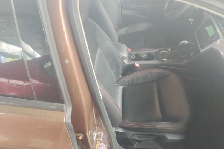 Used Volkswagen Lamando 2018 230TSI DSG Fashion Edition Right Front Seat