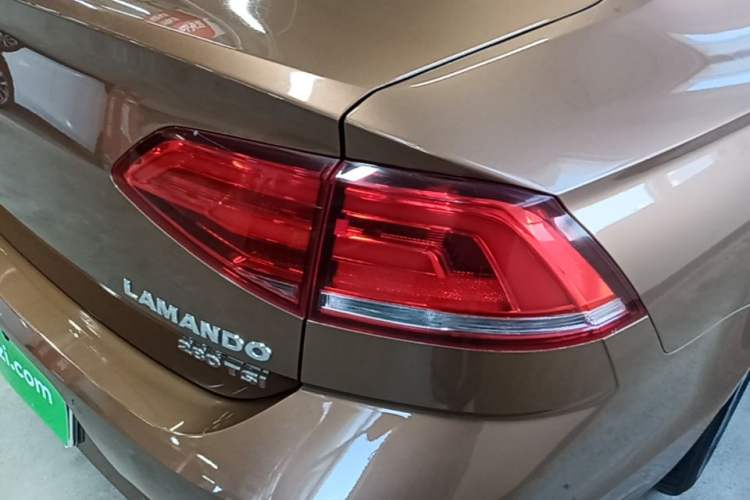 Used Volkswagen Lamando 2018 280TSI DSG Comfort Edition Right Rear Taillight
