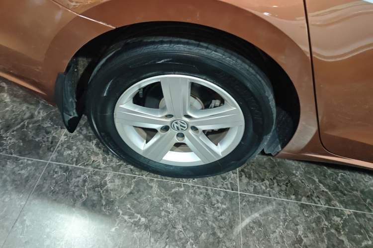 Used Volkswagen Lamando 2018 230TSI DSG Fashion Edition Right Rear Wheel Hub