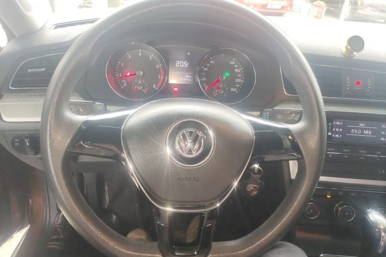 Used Volkswagen Lamando 2018 230TSI DSG Fashion Edition Steering Wheel