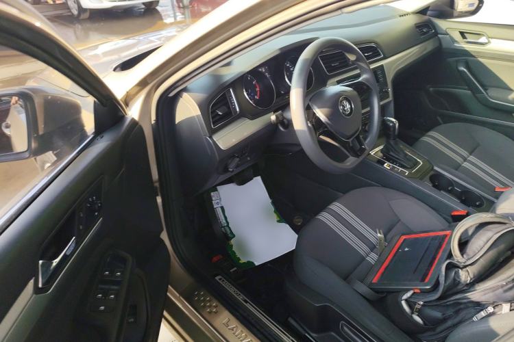 Used Volkswagen Lamando 2018 230TSI DSG Fashion Edition Driver Seat