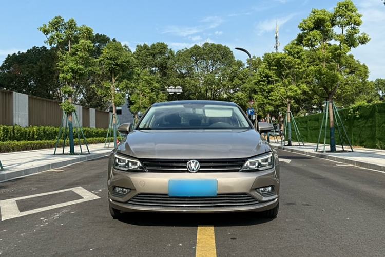 Used Volkswagen Lamando 2018 280TSI DSG Comfort Edition Exterior 1