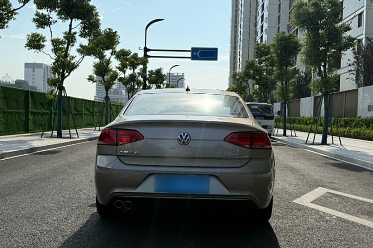 Used Volkswagen Lamando 2018 280TSI DSG Comfort Edition Exterior 6