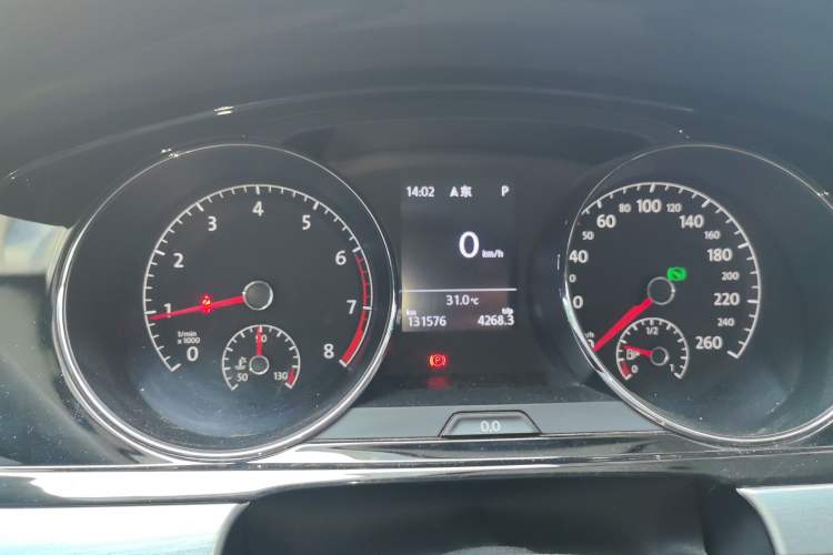 Used Volkswagen Lamando 2018 280TSI DSG Comfort Edition Instrument Cluster