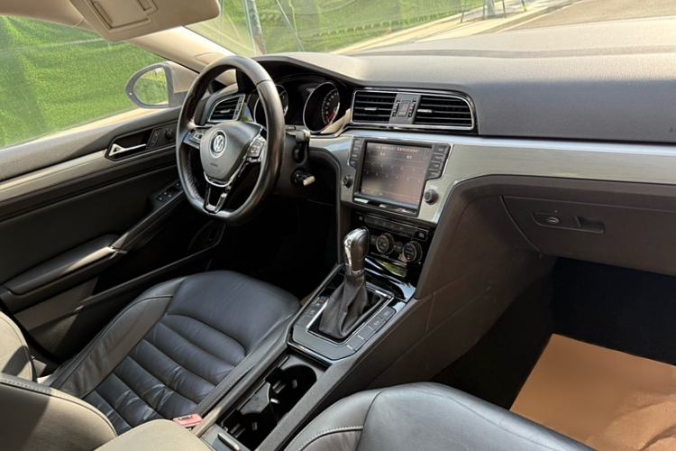 Used Volkswagen Lamando 2018 280TSI DSG Comfort Edition Interior 4
