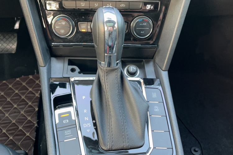 Used Volkswagen Lamando 2018 280TSI DSG Comfort Edition Interior 7