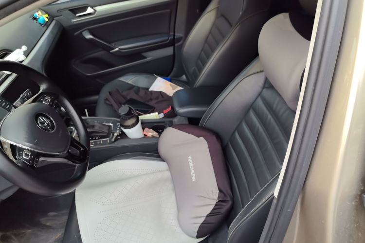 Used Volkswagen Lamando 2018 280TSI DSG Comfort Edition Left Front Seat