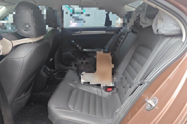 Used Volkswagen Lamando 2018 280TSI DSG Luxury Edition Left Rear Seat
