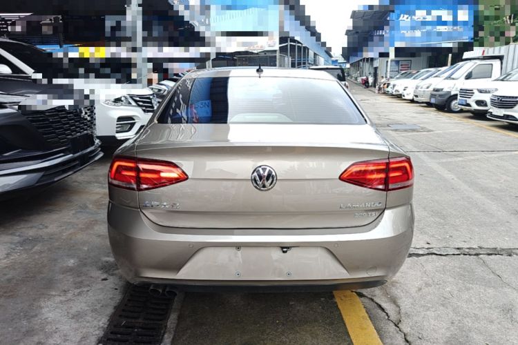 Used Volkswagen Lamando 2018 230TSI DSG Fashion Edition Rear