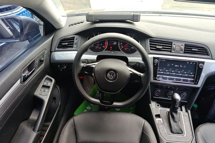 Used Volkswagen Lamando 2018 230TSI DSG Fashion Edition Steering Wheel