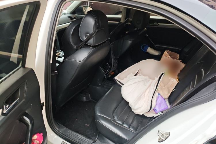Used Volkswagen Lamando 2018 280TSI DSG Comfort Edition Left Rear Seat