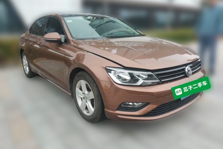Used Volkswagen Lamando 2018 230TSI DSG Fashion Edition Front Right 45 Deg