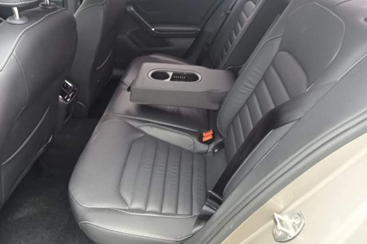 Used Volkswagen Lamando 2018 280TSI DSG Comfort Edition Left Rear Seat