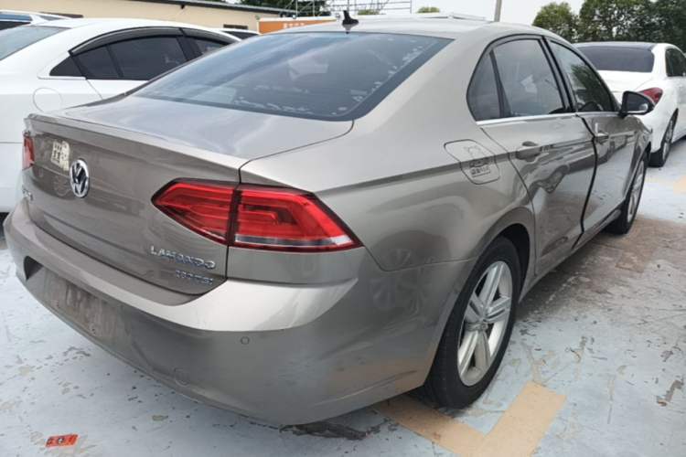 Used Volkswagen Lamando 2018 280TSI DSG Comfort Edition Rear Right 45 Deg
