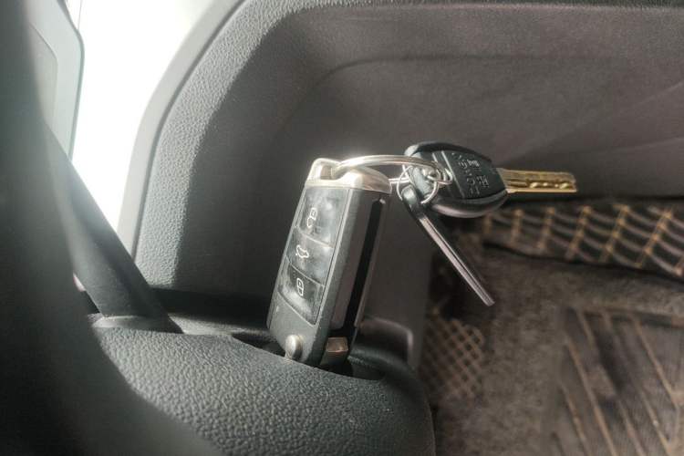Used Volkswagen Lamando 2018 230TSI DSG Fashion Edition Vehicle Key